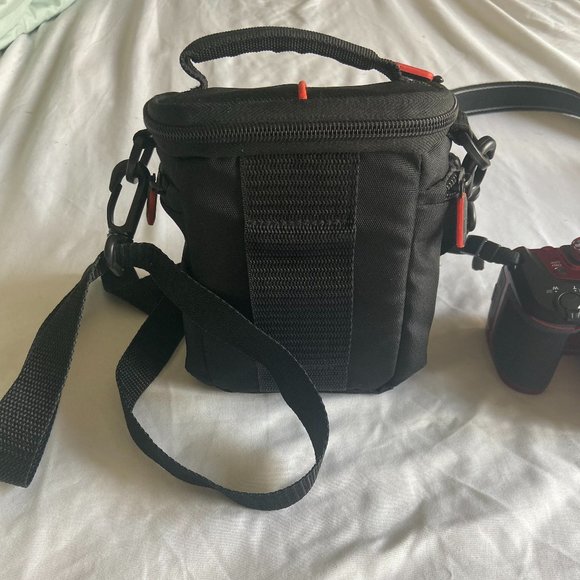 Case Logic DCB-306 SLR Camera Holster (Black) - Picture 3 of 5